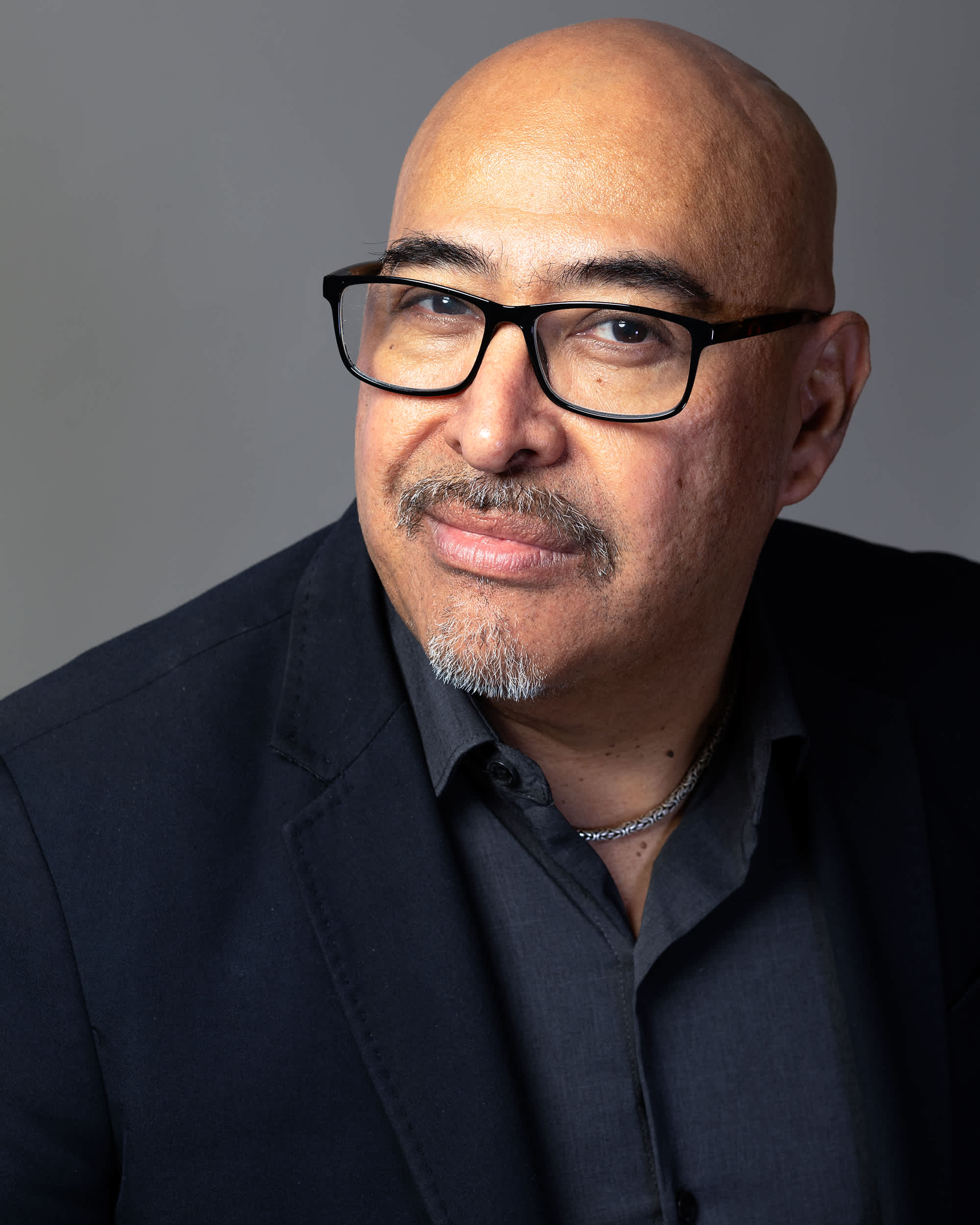 Carlos Flores
